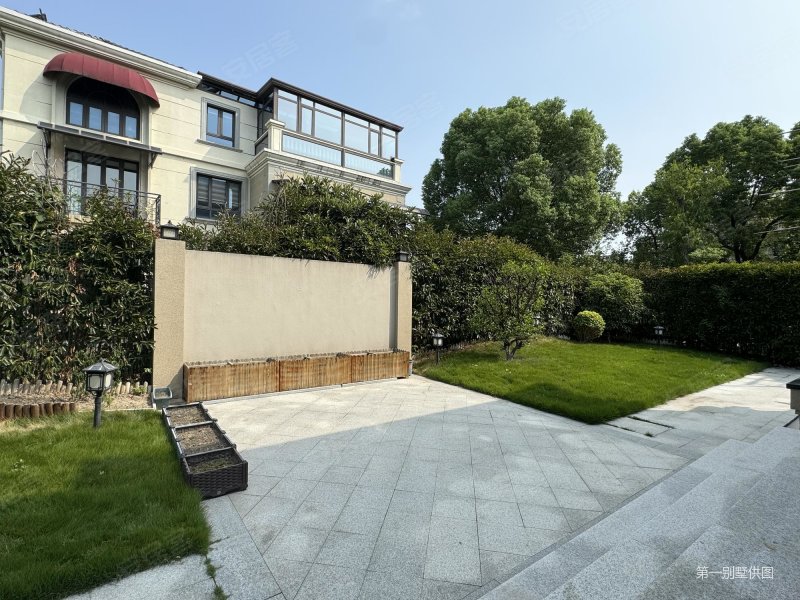 泗泾颐景园4室2厅3卫397㎡东2100万