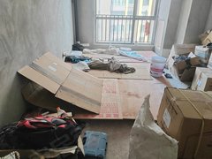 重庆渝中大坪近龙湖时代天街,可短租,月付,养宠物,价格可谈出租房源真实图片