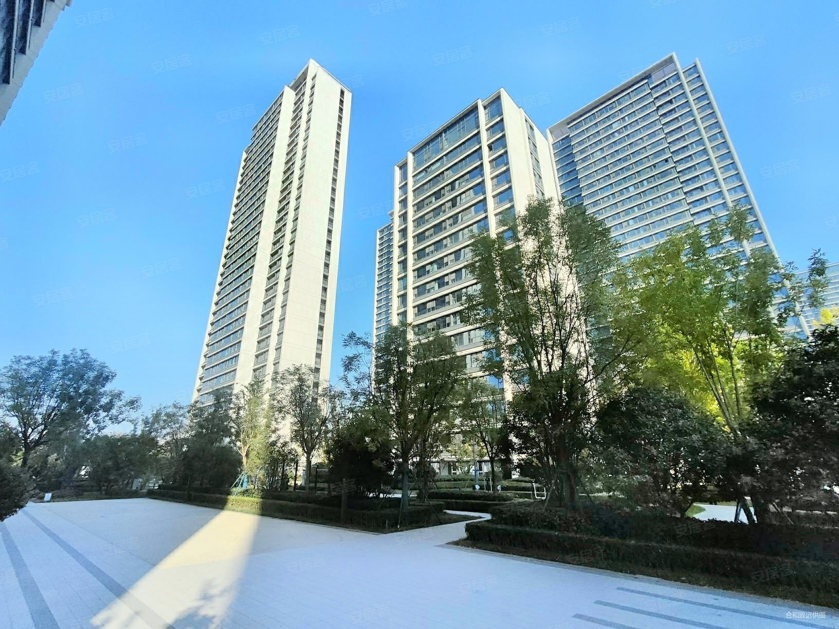 陆港绿城西安全运村采薇苑