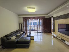 海丰海城海城城区富汇华庭 4室2厅2卫 南北通透 164平 电梯房出租房源真实图片