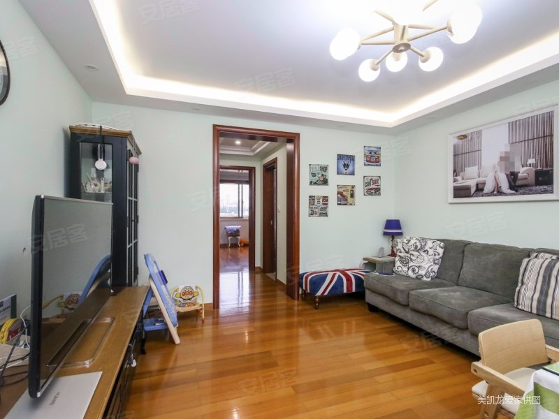 上海房产网>上海二手房>长宁二手房>新华路二手房>凯旋公寓>800_600