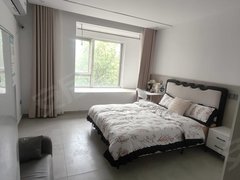 苏州吴中郭巷尹山湖地铁口歌林工作立讯长申购物中心精装一室公寓奶油风随时看出租房源真实图片