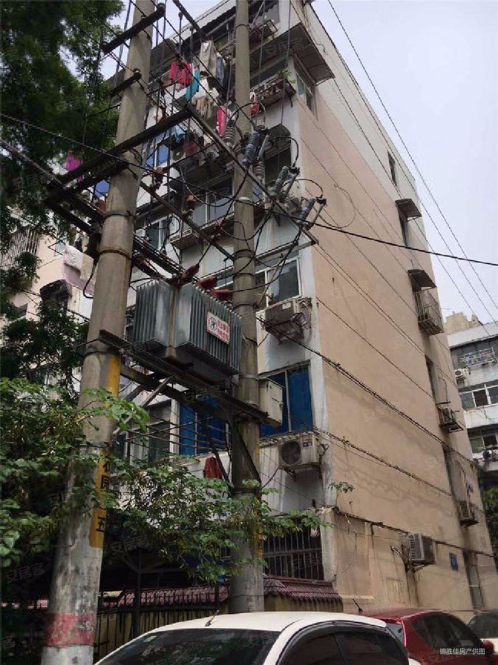 热河南路两房总价低满两年不临街诚心出售