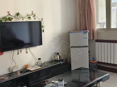 铜川王益中心广场翠溪小二室一厅简单装修壁挂炉取暖单元房出租出租房源真实图片