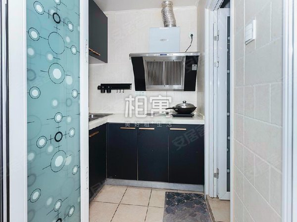 【多图】东华金座,陶然亭租房,我爱我家相寓 牛街东华金座高楼层1居室