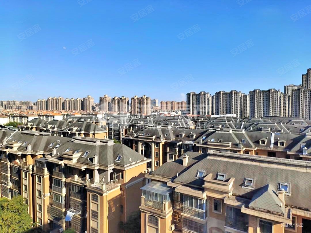 保集半岛3期3室2厅1卫89.25㎡南北105万