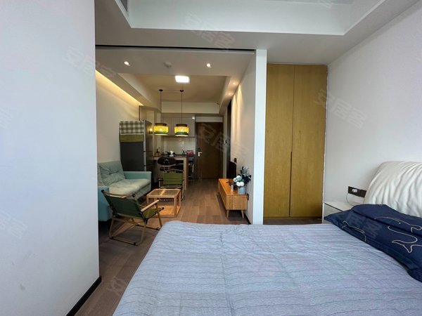 深圳福田华强北宝树台宝树台 c座43平一房一厅公寓 精装修 家私家电都