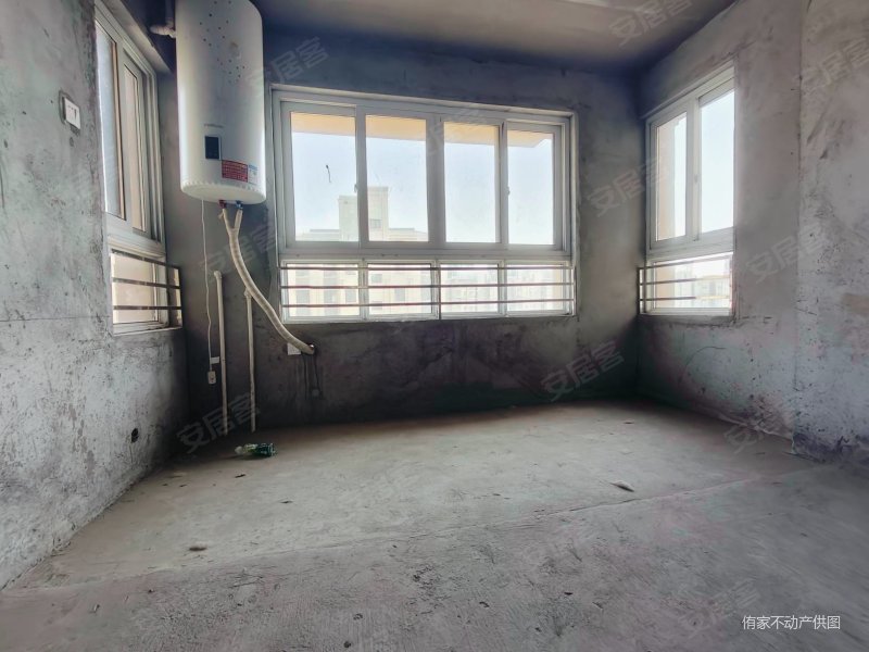 华宇上城 洋房 蝴蝶户型 南北通透老证 纯毛坯 全明户型