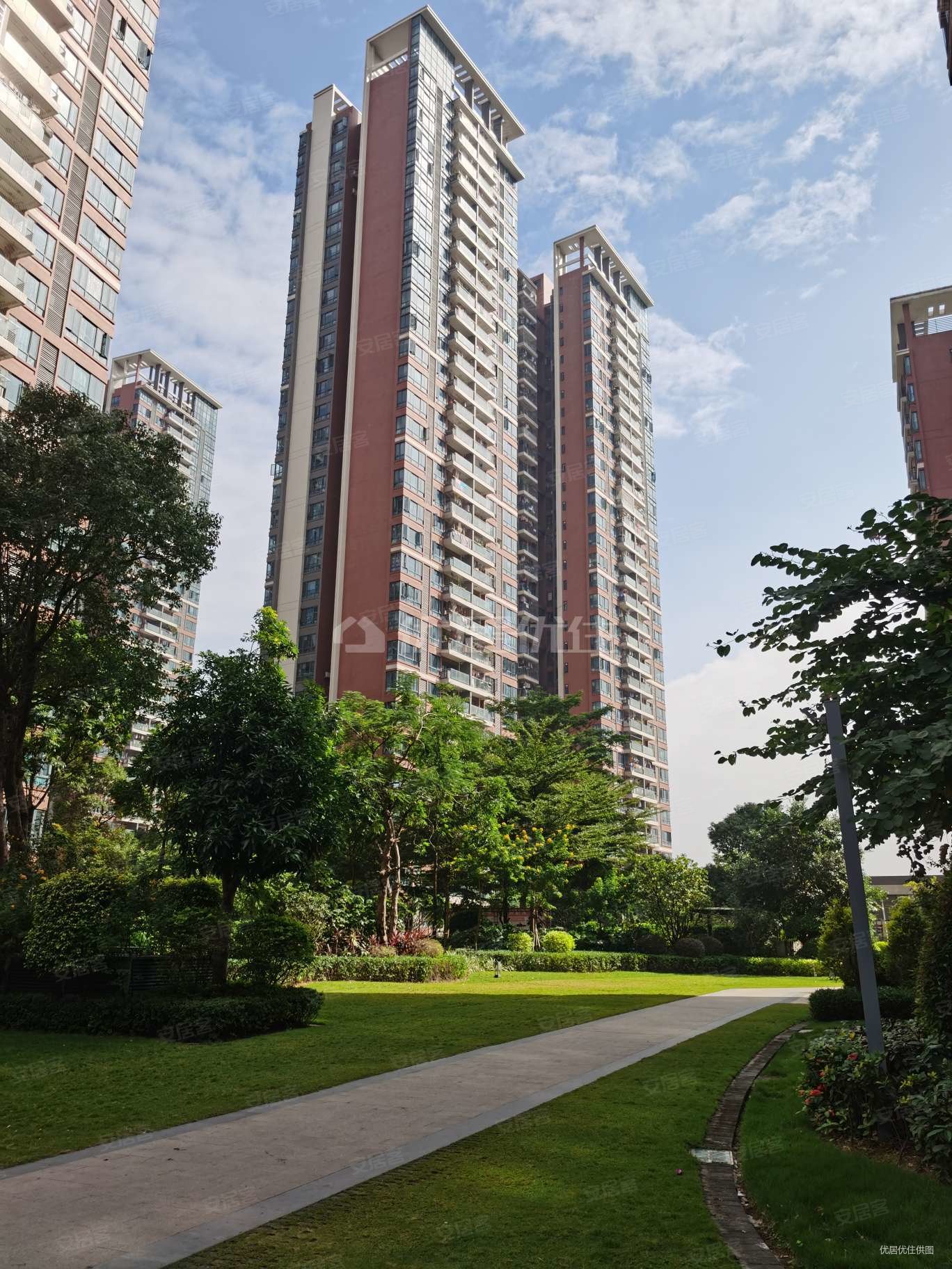 锦绣天伦花园2室2厅1卫78㎡北155万