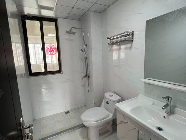 嘉兴海盐城区海云间小区(好房)海云间3房2卫精装全配,实拍图出租房源