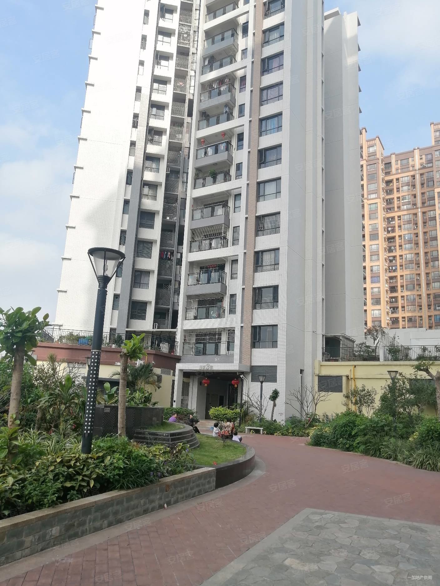 10万首付毛坯2房2厅星河湾畔电梯朝南 随时可看,急售,星河湾畔(二期)