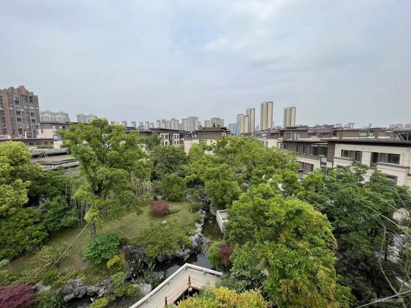 建发玖里湾一三期