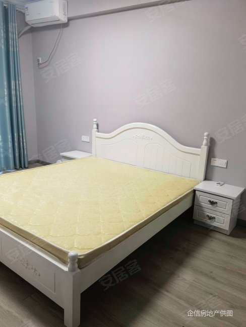 龙山众安山水苑130平112四室两厅两卫