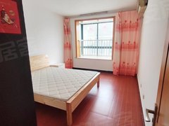 上海奉贤青村北港和景苑两室一厅简单装修可以办证出租房源真实图片