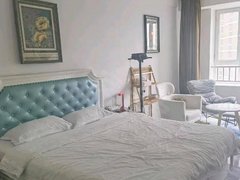 通辽科尔沁万达广场真实再租 民大附近鹏通翠景园公寓电梯楼 1600月出租房源真实图片