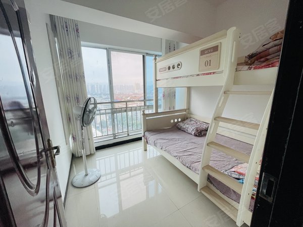 怀化鹤城城中新悦城出租新悦城两室两厅,,现场拍摄,不要相信其他虚假