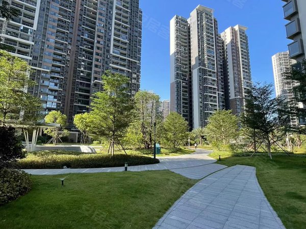 广州番禺石楼凯德山海连城(二期)山海连城(二期) 4室2厅 实地拍摄 有