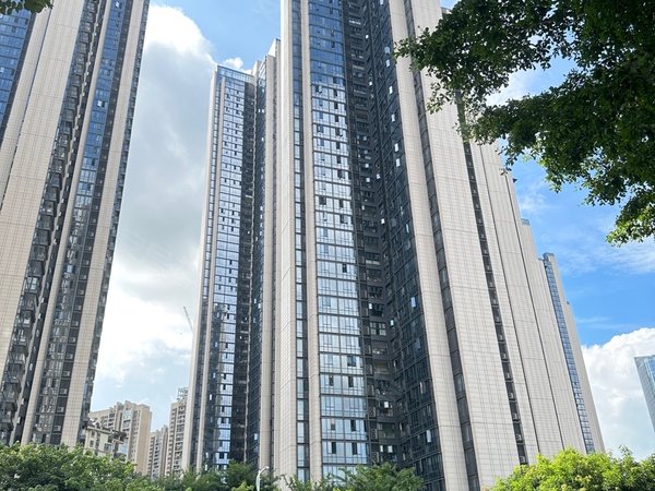 深圳南山大冲华润城润玺(一期)华润城润玺一期 120平米高尔夫三房