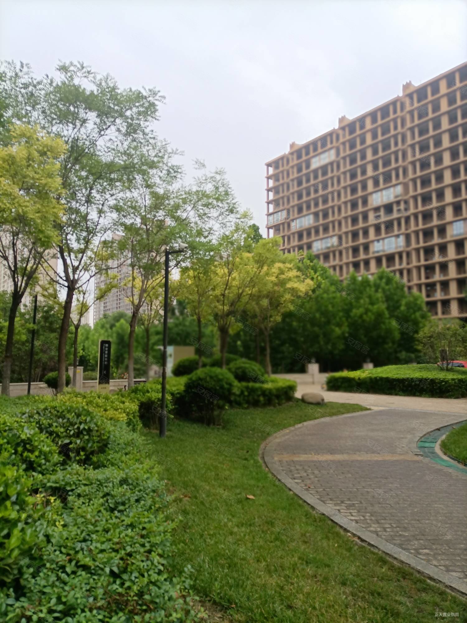 郑州房产网>郑州二手房>郑东新区二手房>新东站片二手房>丹桂苑>