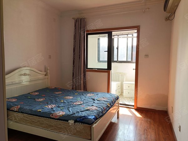 上海青浦徐泾北城徐泾北城海棠馨苑(南区)海棠馨苑,近地铁,房源采光好