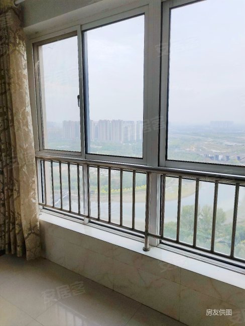 中原西路,启福尚都b区,90平80万2室2厅,地鉄1号10线