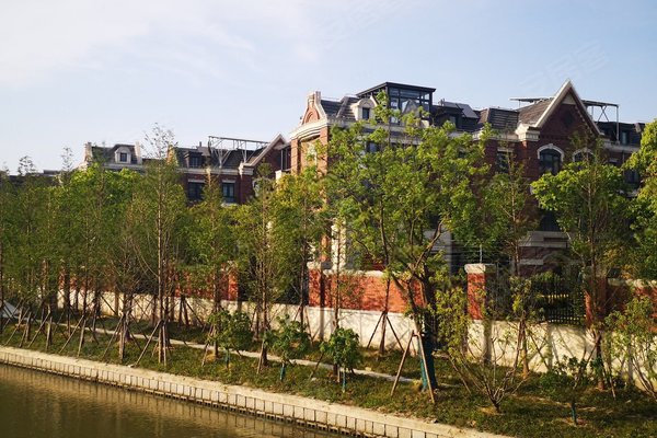 金地玺华邨别墅