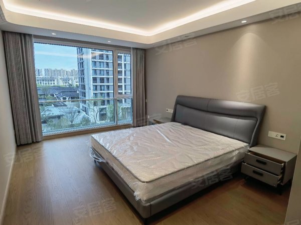 杭州临平临平理想臻品临平理想精装修4房2卫有地暖出租房源真实图片