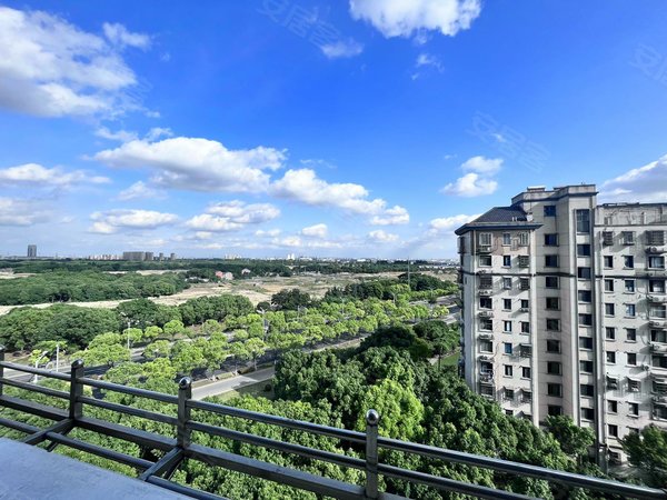 无锡新吴梅村泰伯花园三区泰伯花园三区 2室2厅1卫 96平 南北通透