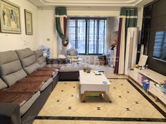 淮南田家庵吾悦广场碧荷庭 豪装 四房 家电齐全 拎包即住 1780月出租房源真实图片