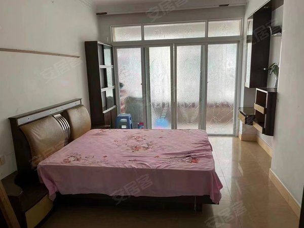 福州长乐吴航罗马花园洞江小学旁!