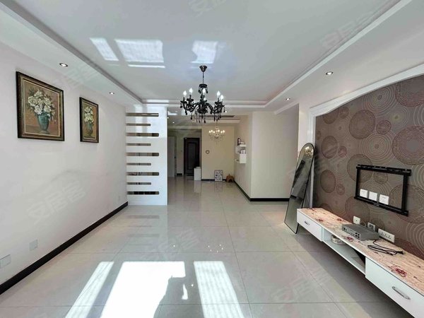 体育场租房,荣城小区 3室2厅2卫 电梯房 精装修127平米,碑林租房-西安