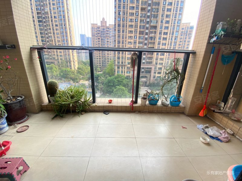 广兴源圣拿威5室2厅2卫137.1㎡南北988万