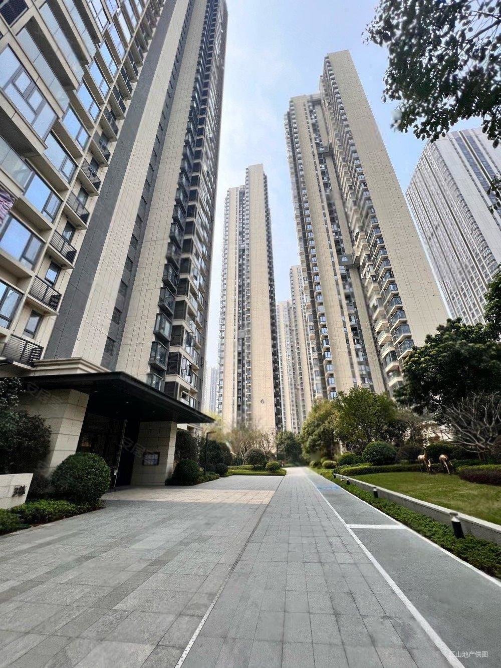 万象城华润幸福里5栋大四房不靠路边户型方正南北通透