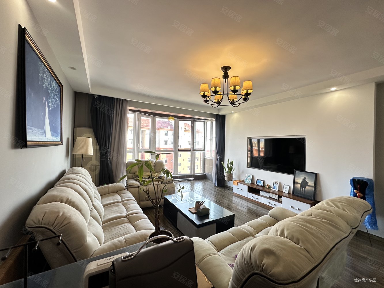 学府佳苑3室2厅2卫125㎡南北75.8万