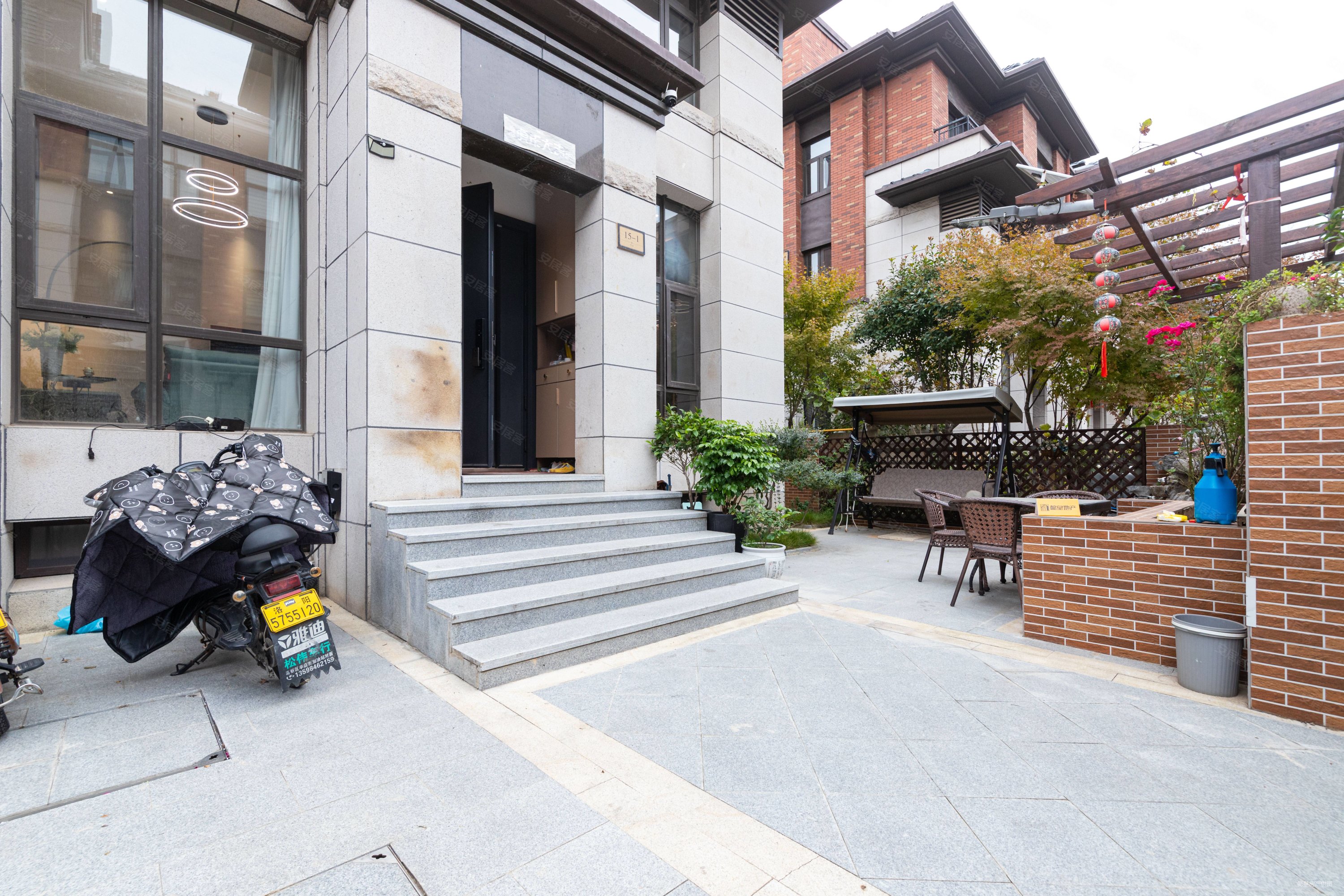 送大花园,和昌花与墅(别墅)二手房,410万,4室2厅,2卫,188平米-洛阳