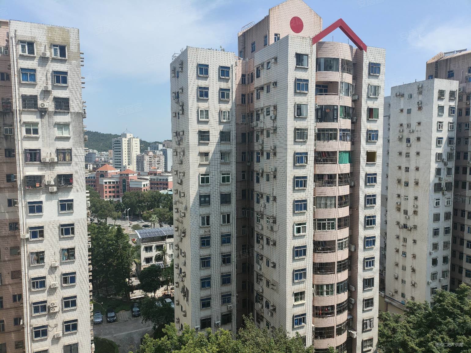 高层电梯 九洲中学,海湾花园二手房,218万,3室2厅,2卫,142平米-珠海