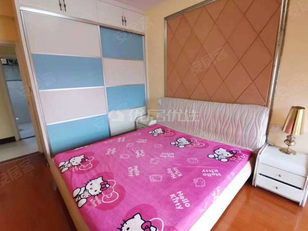 【多图】荣和山水美地4组团微笑湾,凤岭北租房,押二付三 82平 荣和