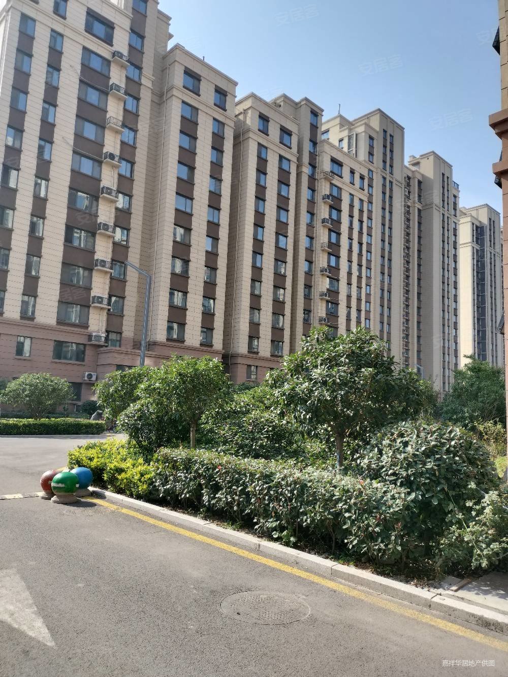 出售祥城国际电梯洋房8楼三室两厅一卫毛坯房