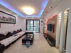 泰州海陵城南1800包物业大润发旁左岸名都 精装3房2卫 拎包入住出租房源真实图片