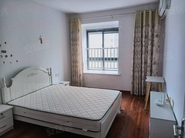 【多图】石湖景苑一期,长桥租房,大三房两卫,原房东出租,民用水电