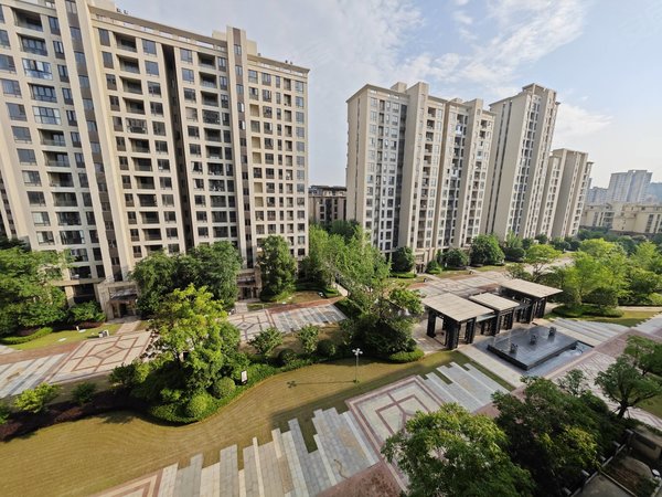 南昌湾里幸福恒茂未来都会花园恒茂未来都会花园 3室2厅2卫 精装修