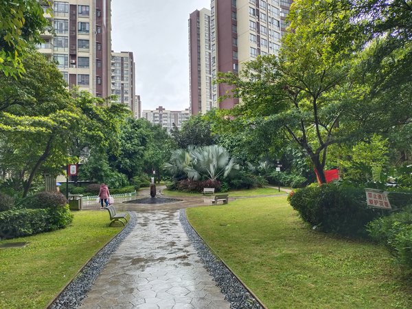 东莞长安长安中心区中正富山居长安实验小学旁 中正富山居 漂亮3房