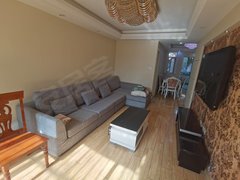 上海宝山上海大学一楼带阳光房，近地铁15号线，精装修全配两房两厅，第一次出租出租房源真实图片