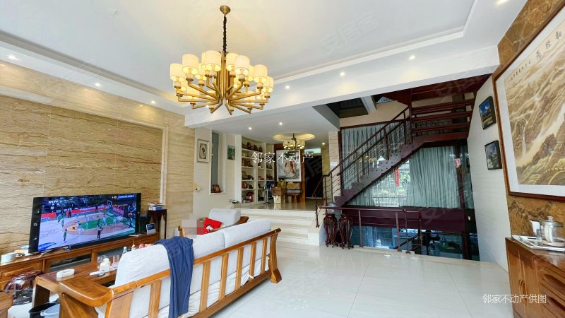 杜甫草堂浣花溪畔金林半岛双拼别墅前后带花园车位