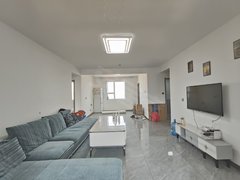 巴音郭楞库尔勒新市区新市区建国南路!九鼎附近国贸中心!精装三室电梯房!随时看房!出租房源真实图片