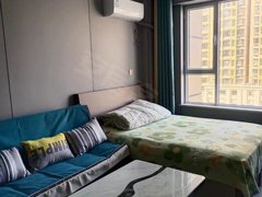 阿克苏阿克苏市阿克苏城区幸福里高层单身公寓 ，家电家具齐全拎，可拎包入住 可半年出租房源真实图片