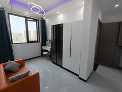 湖州吴兴南太湖新区无中介吾悦广场 中心医院旁 金茂悦 一室两厅 燃气烧饭有车位出租房源真实图片