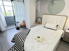 怀化鹤城城中业主超实惠湖天一色 尚品国际方便停车 可月付押一付一出租房源真实图片