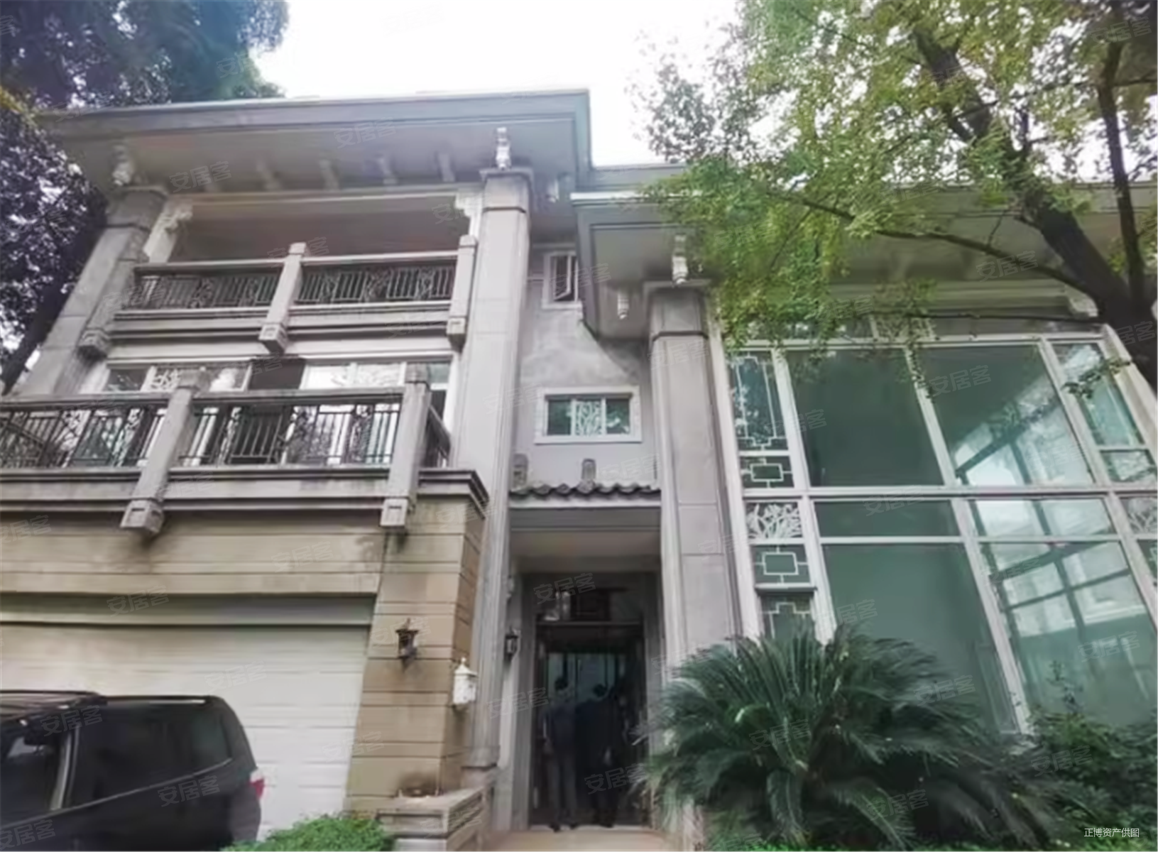 成都之巅别墅草堂之春5居5卫二仟九佰八十w法拍房