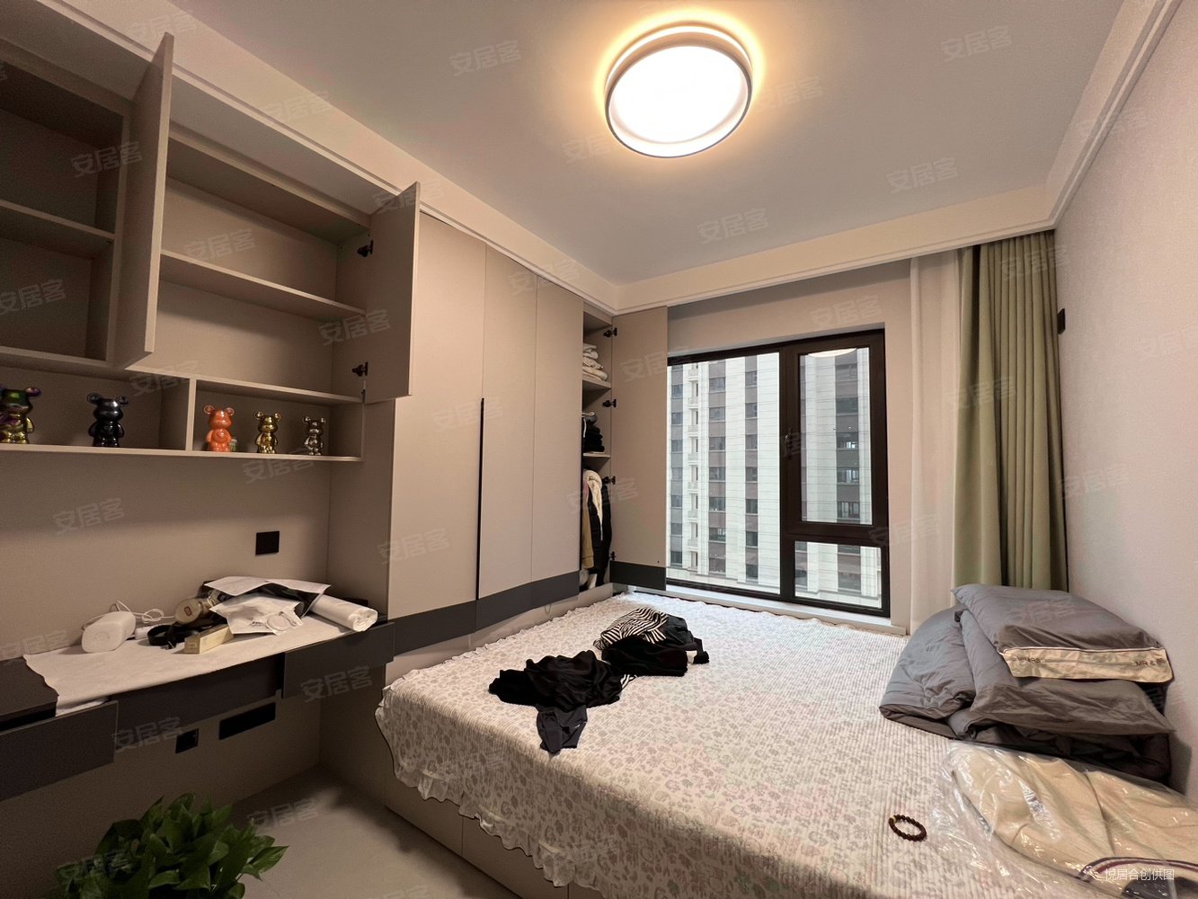 七子连湖中海河山郡中海世家143平米豪华装修落地窗